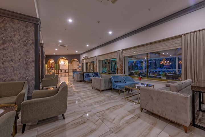 Hotel Interior 11 of 121