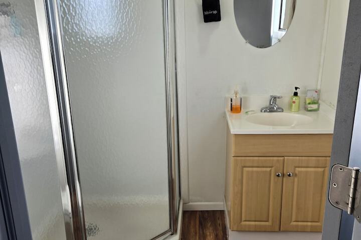 Room 15 of 37