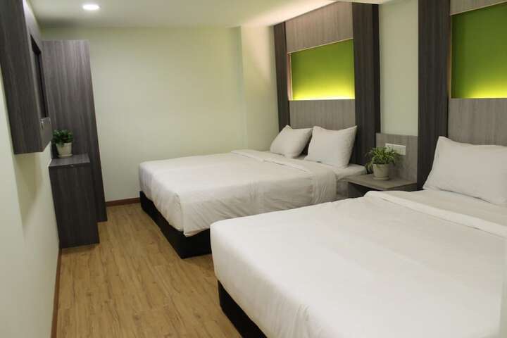 Room 19 of 41