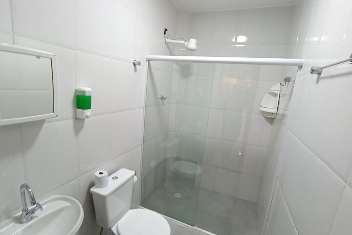 Room 100 of 118