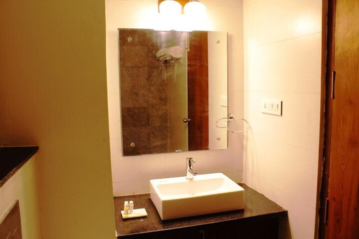 Room 18 of 41