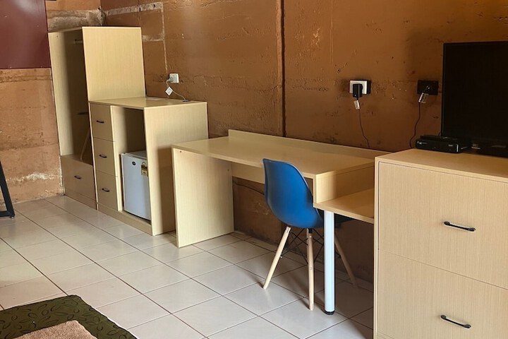 Room 7 of 22