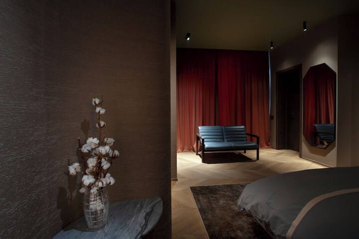 Room 84 of 257