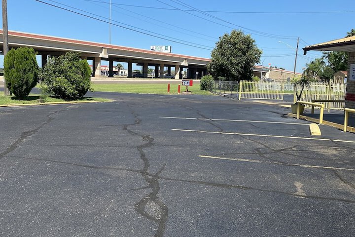 Property Grounds 21 of 26