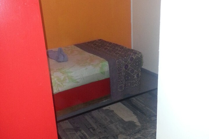 Room 2 of 23