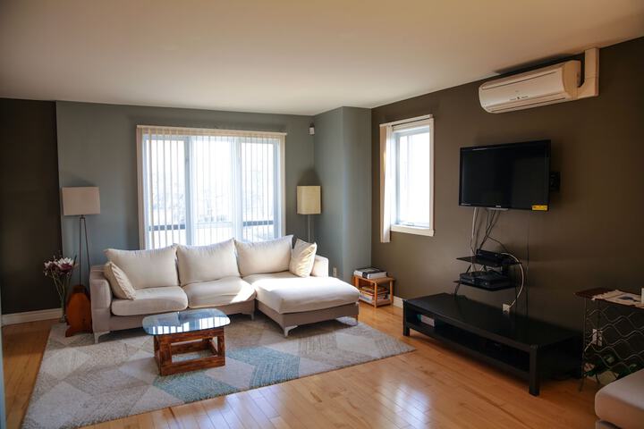Room 9 of 13