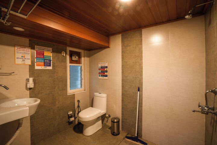 Room 40 of 63