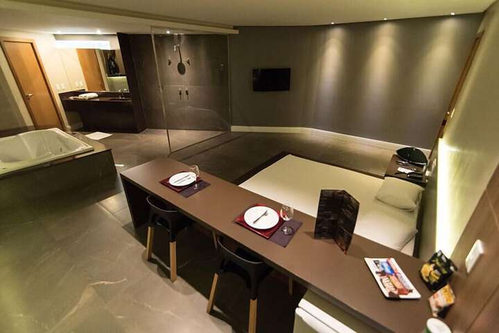 Room 9 of 56