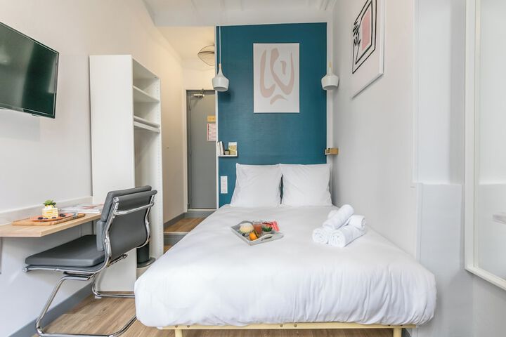 Room 78 of 185