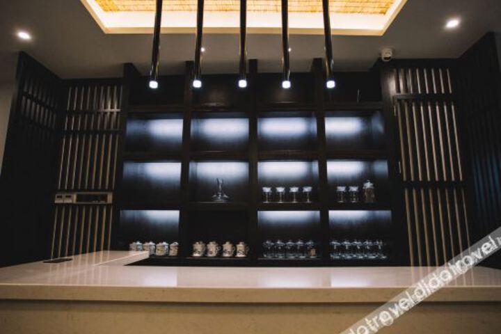 Hotel Interior 7 of 25