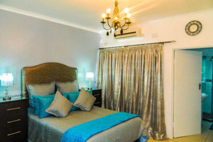 Room 20 of 29