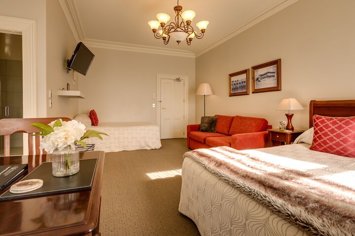Room 29 of 70