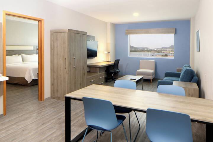 Room 10 of 70