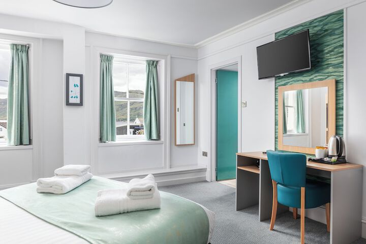 Room 17 of 79