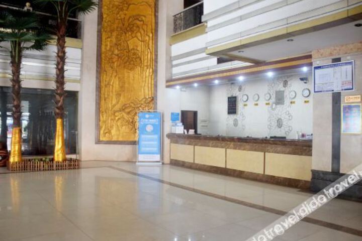 Hotel Interior 5 of 20