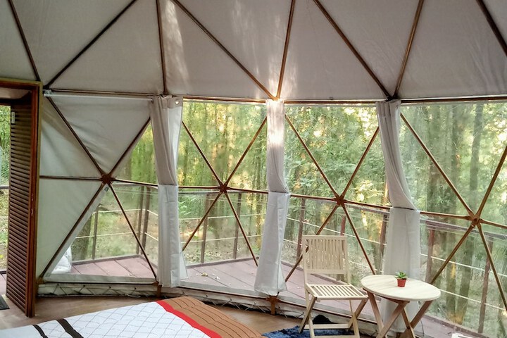 Room 6 of 20