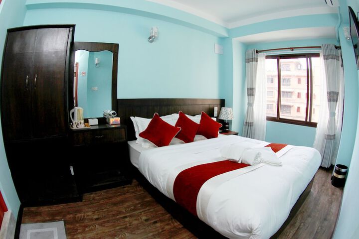Room 18 of 41