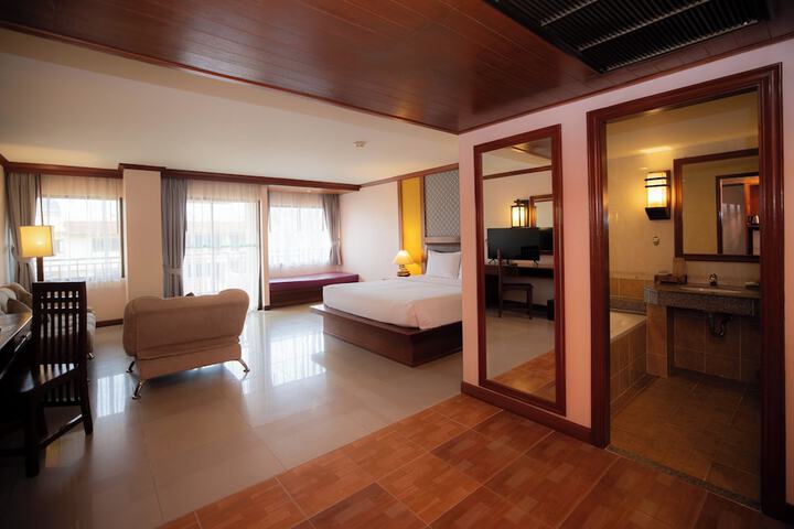 Room 51 of 98