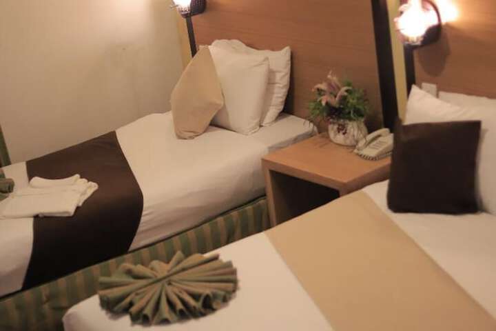 Room 26 of 60
