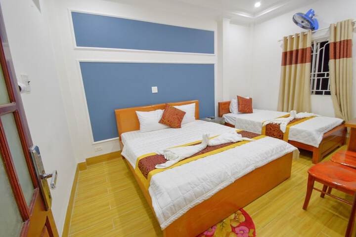 Room 12 of 41