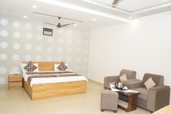 Room 7 of 31