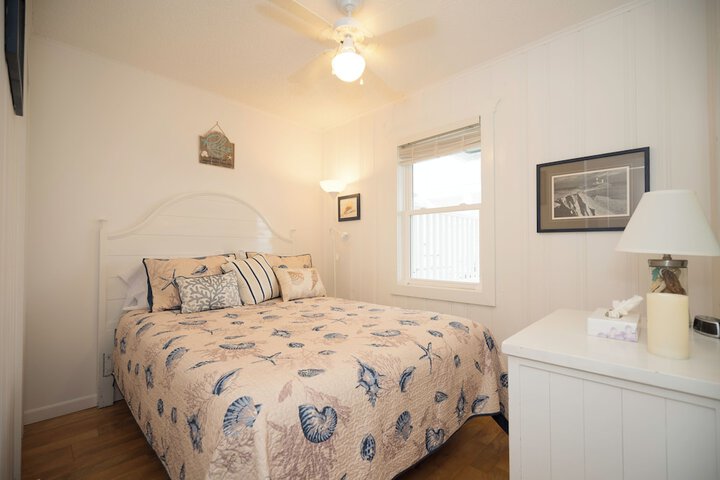 Room 75 of 179