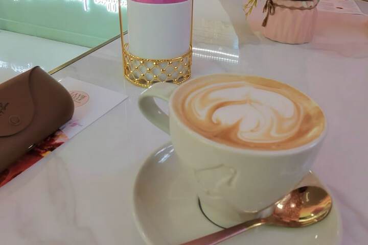 Breakfast/Coffee Service 75 of 87