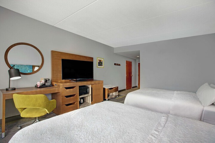 Room 12 of 44