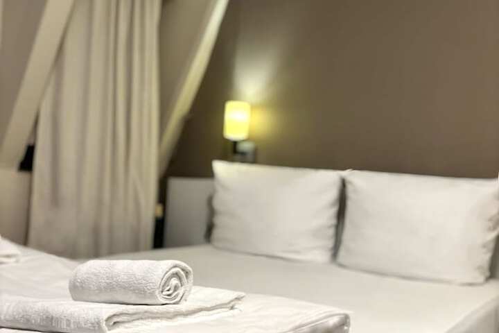 Room 19 of 26