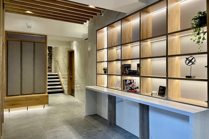 Hotel Interior 6 of 91