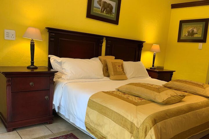 Room 30 of 143