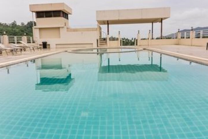 Pool 38 of 49
