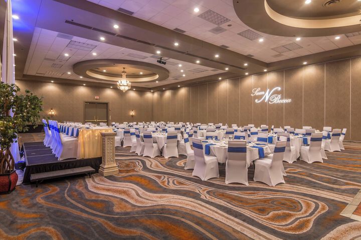 Banquet hall