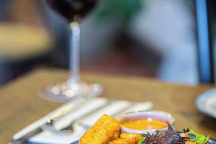 Dining 59 of 145