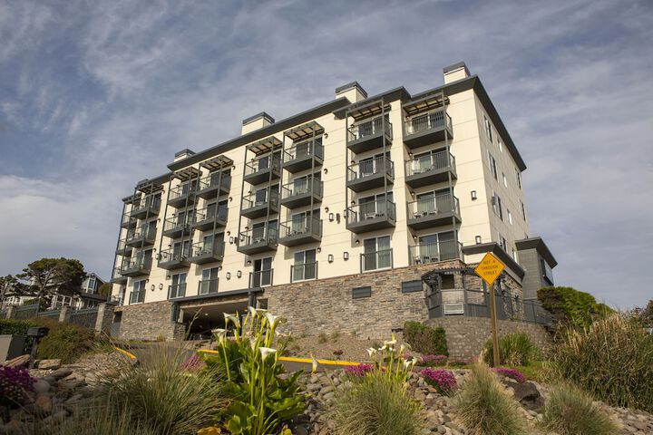 Photo of Shearwater Inn