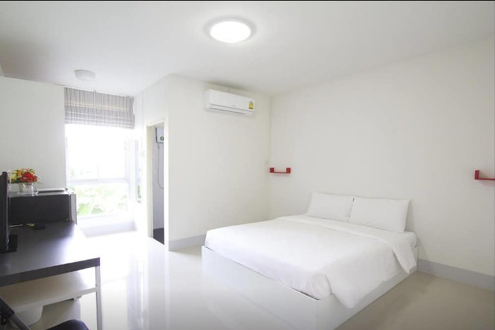 Room 8 of 51