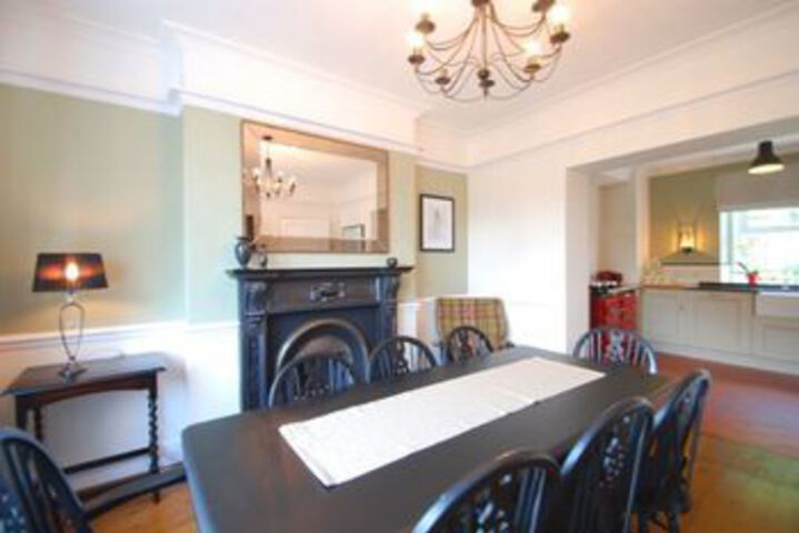 Room 15 of 21