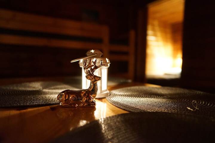 Room 19 of 53