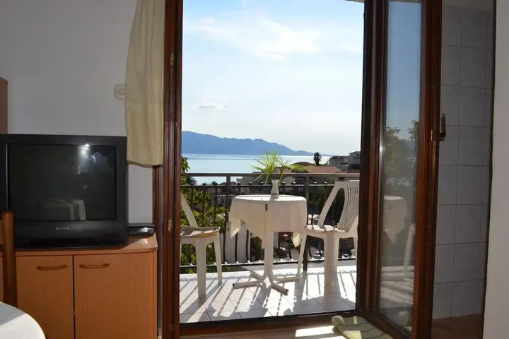 Terrace/Patio 5 of 9