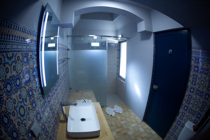 Clean Restrooms
