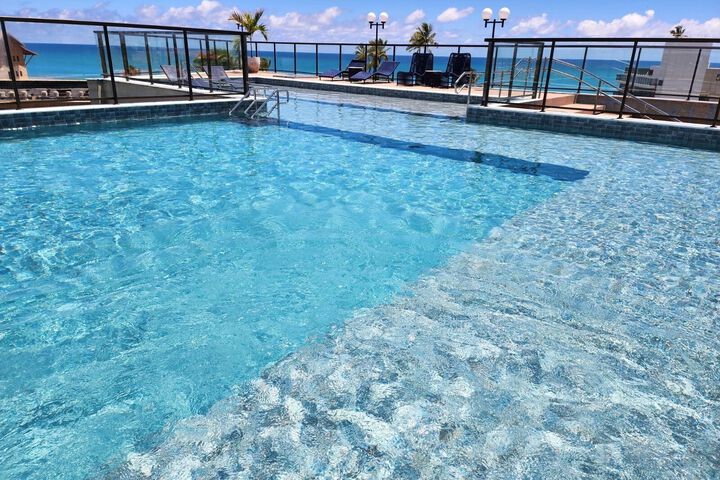 Pool 13 of 21