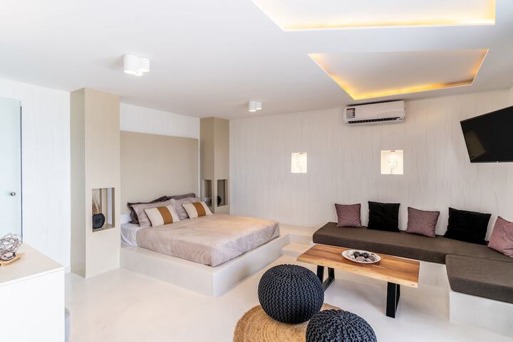 Room 16 of 116