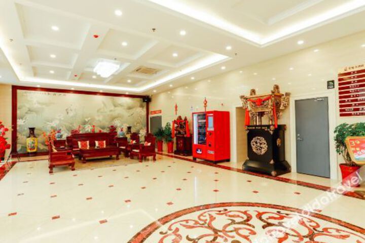 Hotel Interior 13 of 23