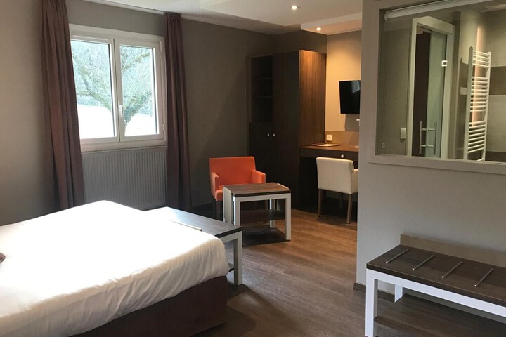 Room 12 of 55