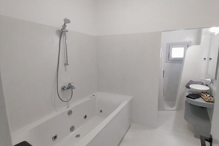 Room 65 of 75