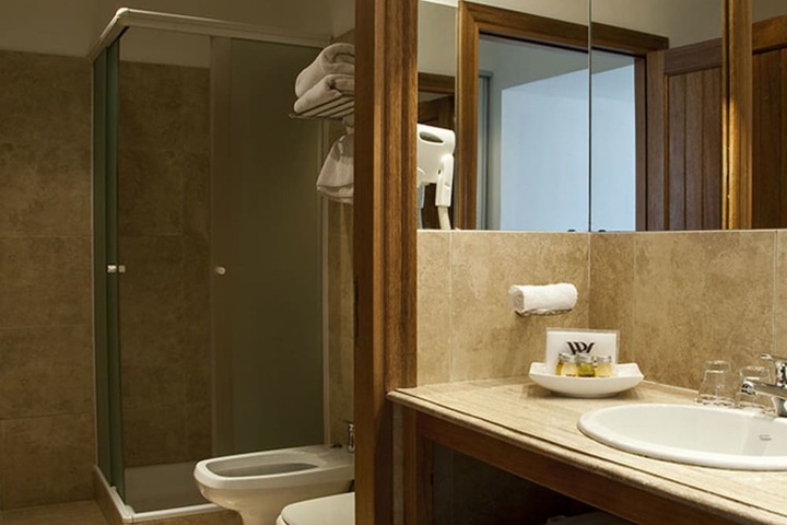 Clean Restrooms