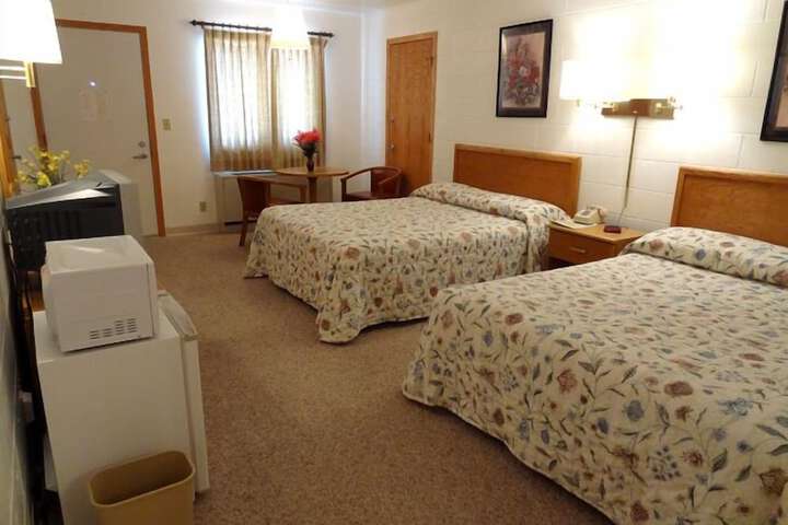Room 9 of 23