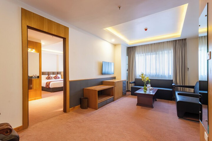 Room 38 of 126