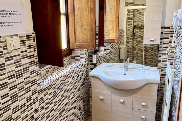 Bathroom Interior Photo