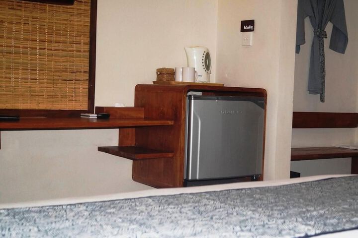 Room 17 of 65